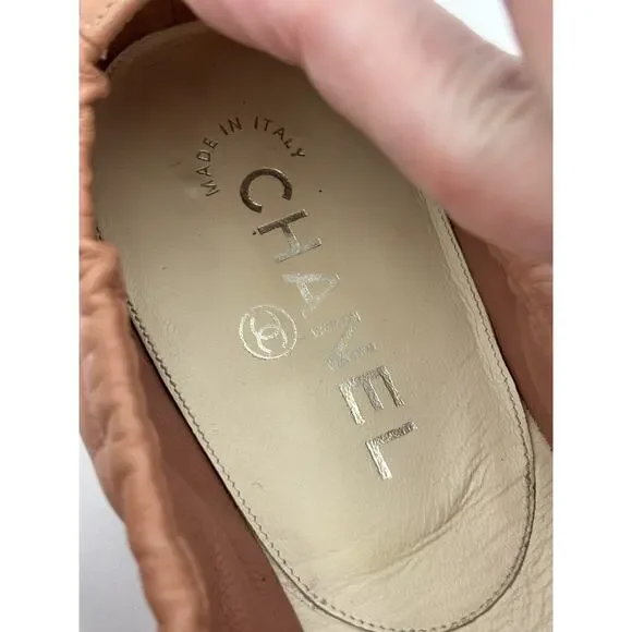 Chanel Interlocking CC Logo Ballet Flat Beige Black Leather Size 38.5 / 8.5 - Picture 9 of 16